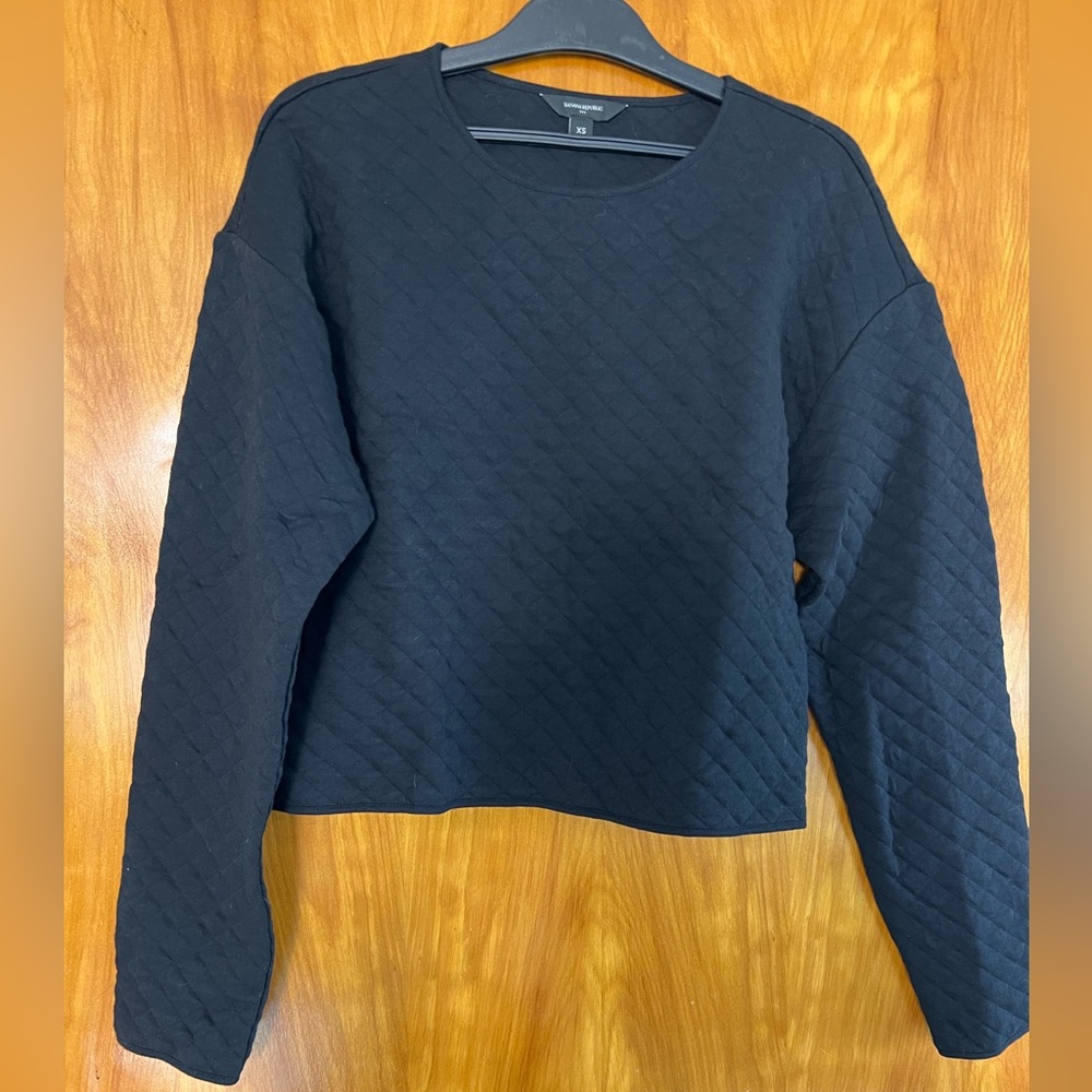 Banana Republic Black Quilted Sweatshirt